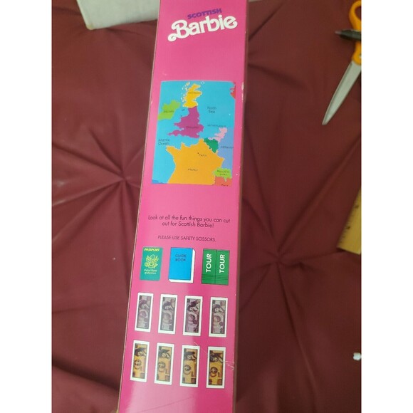 NIB Scottish Barbie Dolls of the World Collection 1990 NRFB Mattel 9845 DOTW - Picture 2 of 6